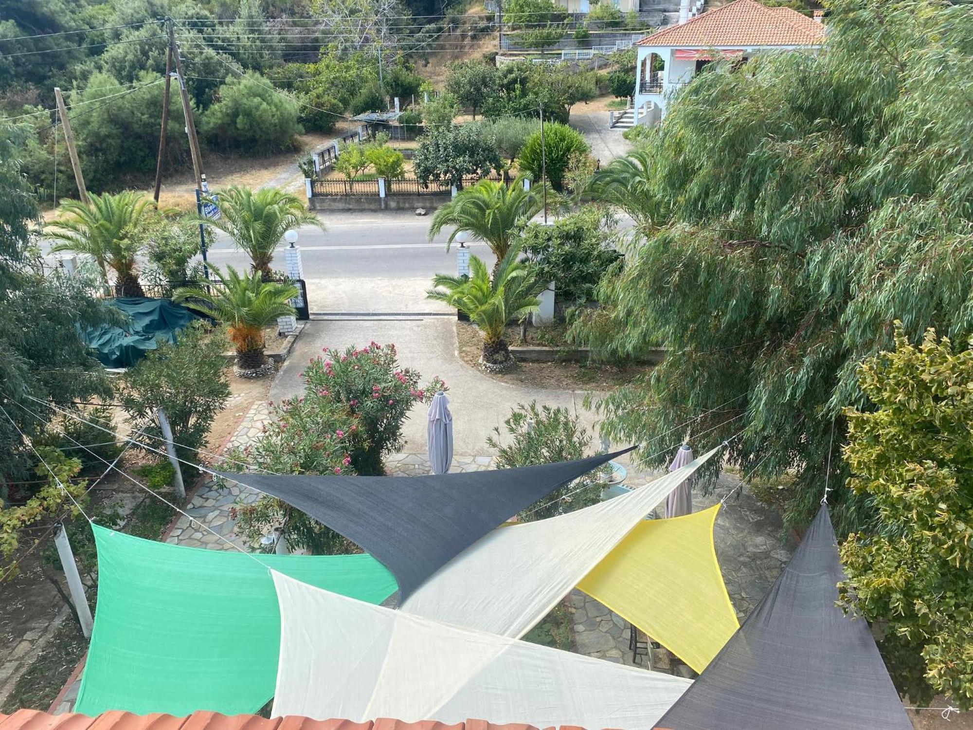 Blue Bay Beach Hotel Κοίνυρα Εξωτερικό φωτογραφία