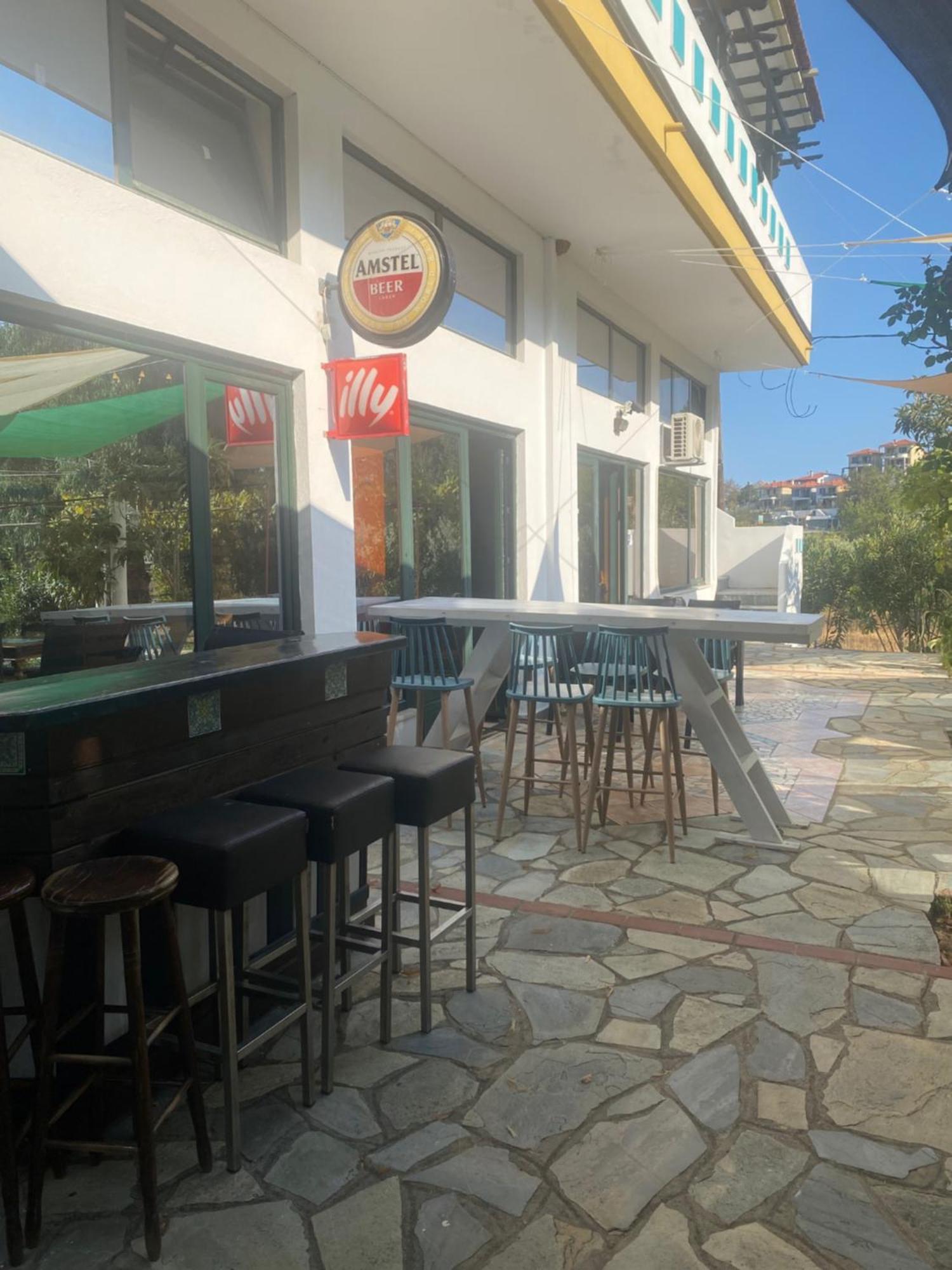Blue Bay Beach Hotel Κοίνυρα Εξωτερικό φωτογραφία